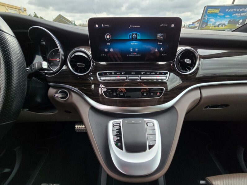 
								Mercedes-Benz Třídy V – 300d AMG 4Matic AVANTGARDE full									