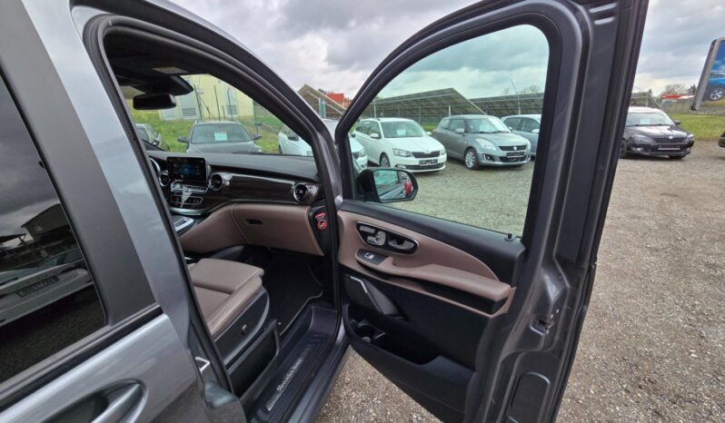 
								Mercedes-Benz Třídy V – 300d AMG 4Matic AVANTGARDE full									