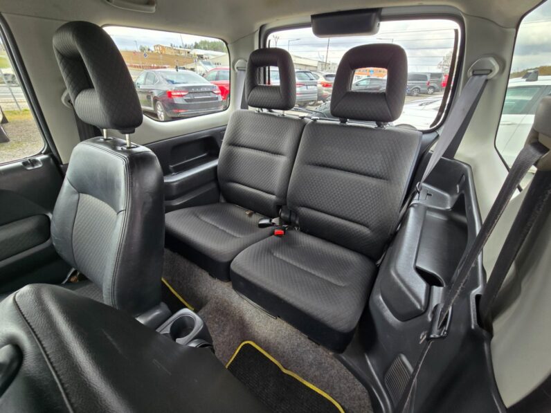 
								Suzuki Jimny – 1.3 VX 60KW 4x4 full									