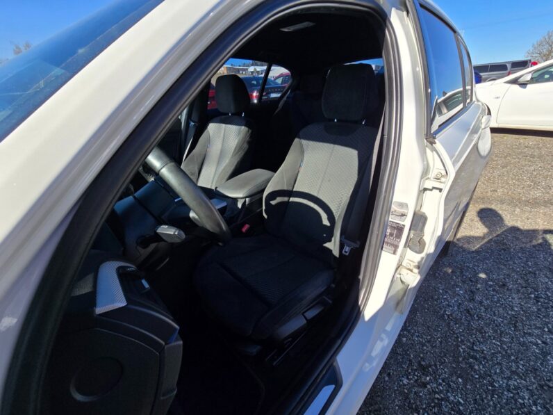 
								BMW Řada 1 – 118D 110KW Mpacket full									