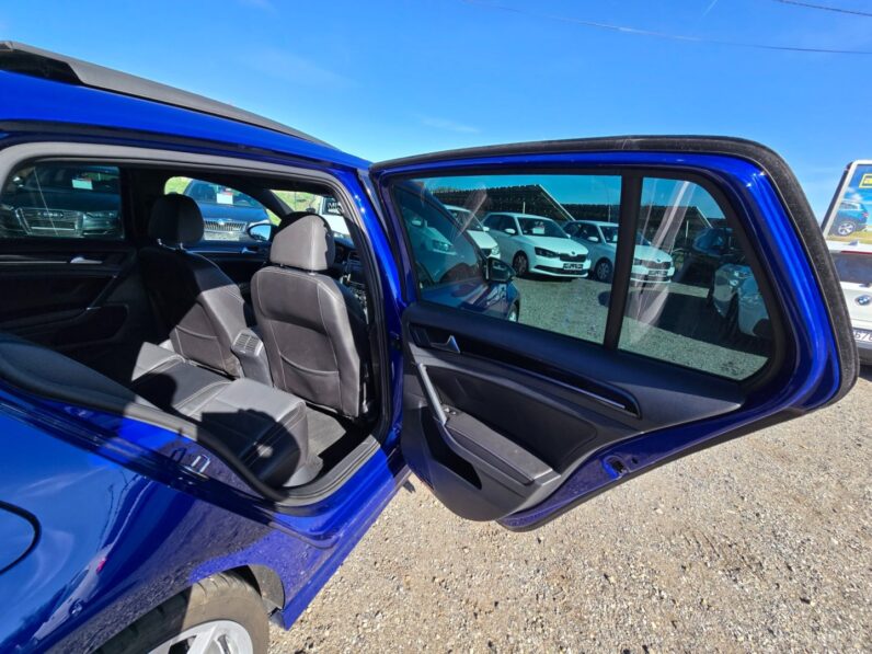 
								Volkswagen Golf – R 2.0TSi 221KW 4 Motion full									