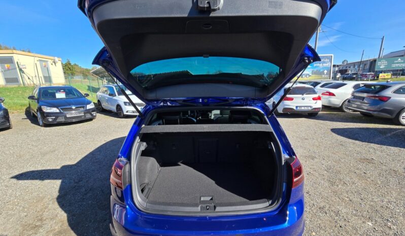 
								Volkswagen Golf – R 2.0TSi 221KW 4 Motion full									