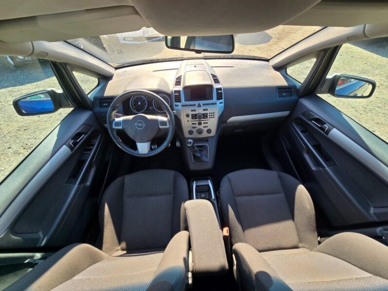 
								Opel Zafira – 1.9 CDTi 7.míst,nová STK full									