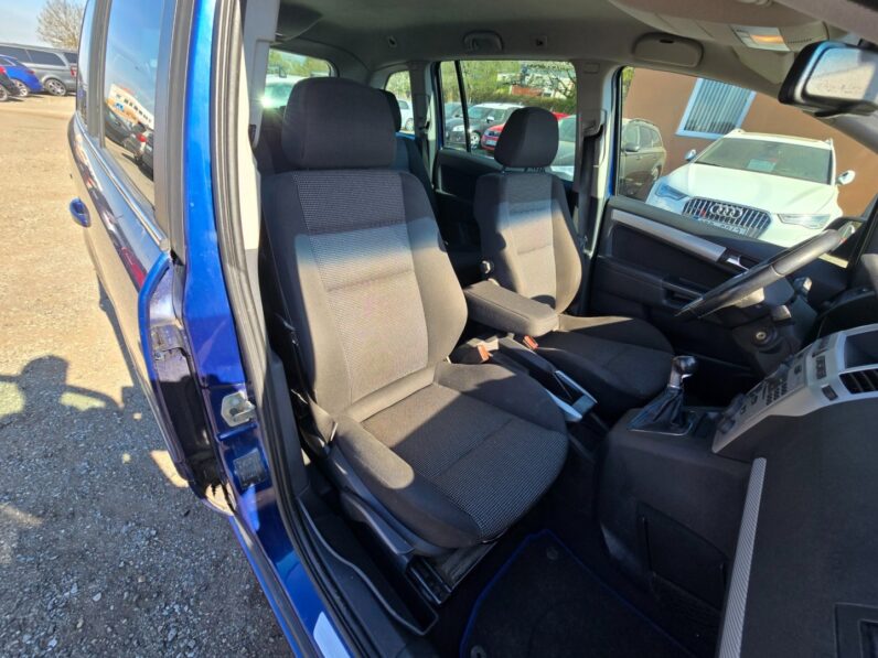 
								Opel Zafira – 1.9 CDTi 7.míst,nová STK full									