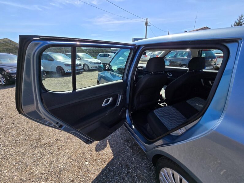 
								Škoda Fabia – 1.4 16V 63KW Ambiente full									