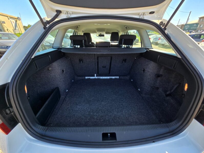 
								Škoda Octavia – 1.6 TDi 81KW Ambiente full									