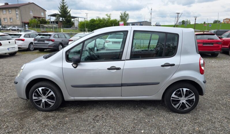 
								Renault Modus – 1.2 55KW klima full									