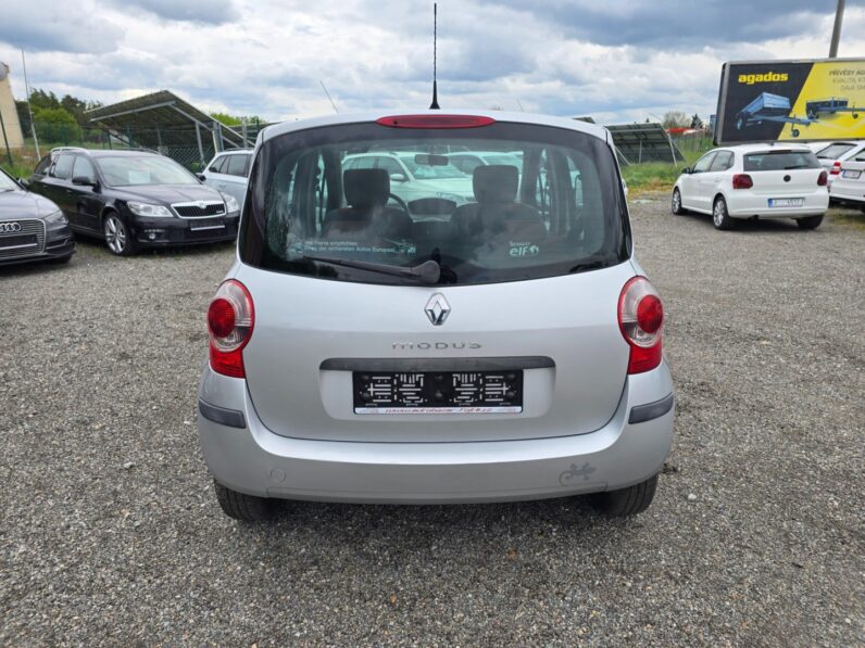 
								Renault Modus – 1.2 55KW klima full									