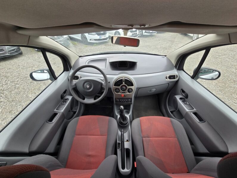 
								Renault Modus – 1.2 55KW klima full									