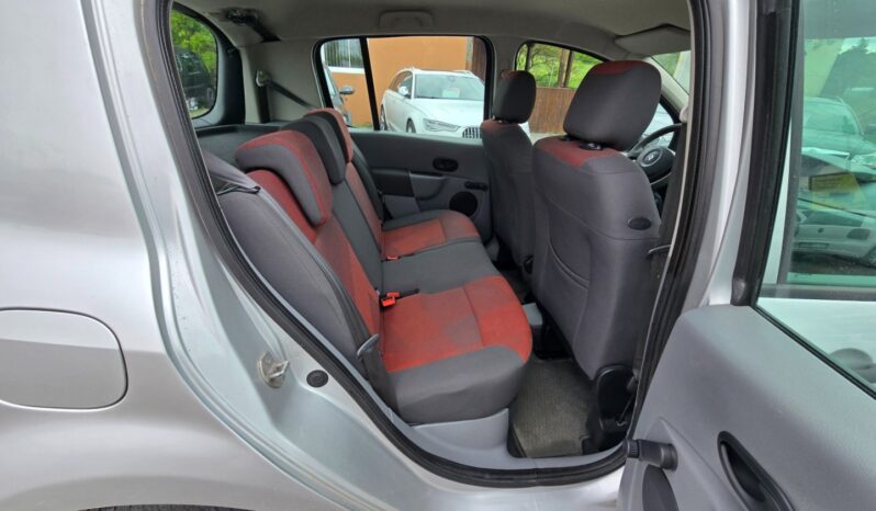 
								Renault Modus – 1.2 55KW klima full									