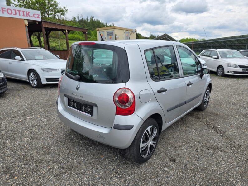 
								Renault Modus – 1.2 55KW klima full									
