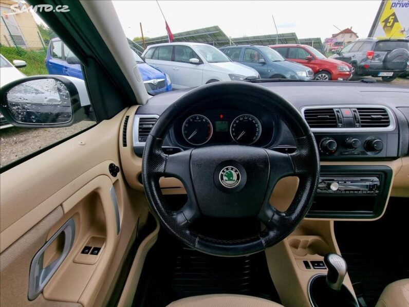 
								Škoda Roomster 1,2 12V HTP Comfort,2 sady kol 2007 full									