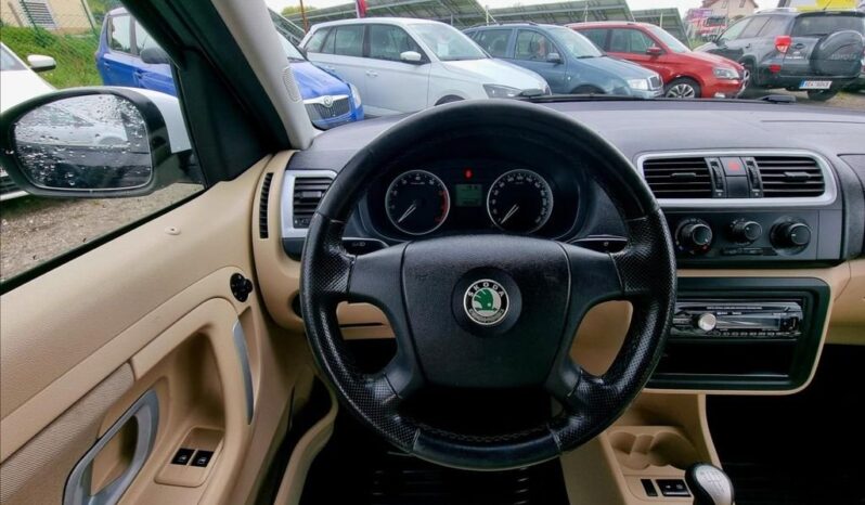 
								Škoda Roomster 1,2 12V HTP Comfort,2 sady kol 2007 full									