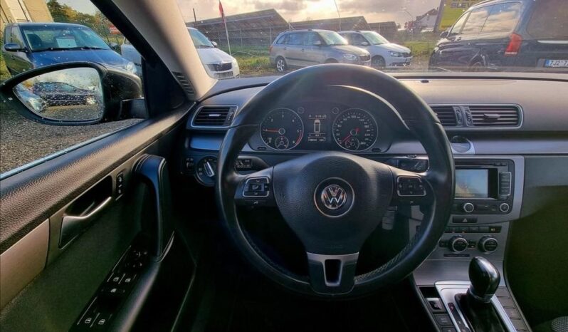 
								Volkswagen Passat 1,6 TDi 77KW DSG,Comfort 2012 full									