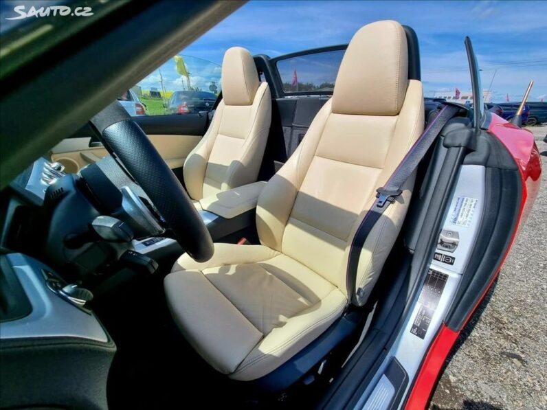 
								BMW Z4 3,5 is,sDrive 250KW,laděný výf 2012 full									