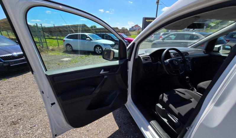 
								Volkswagen Caddy 2020 – 1.4 TSi 96KW Trend 5.dveř full									