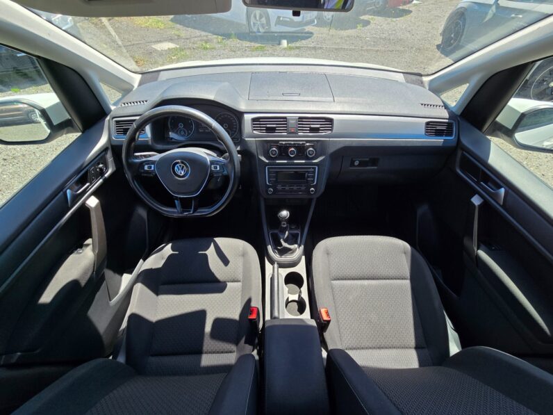
								Volkswagen Caddy 2020 – 1.4 TSi 96KW Trend 5.dveř full									
