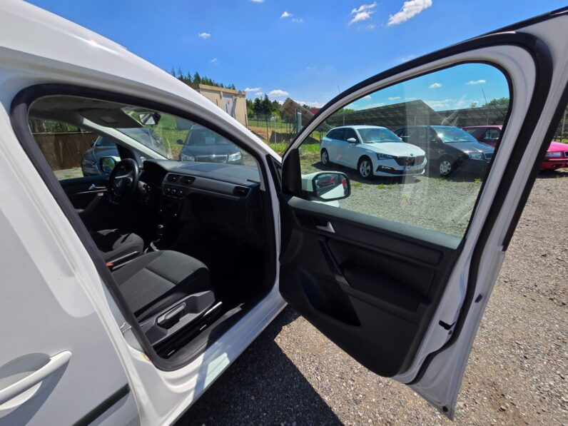
								Volkswagen Caddy 2020 – 1.4 TSi 96KW Trend 5.dveř full									