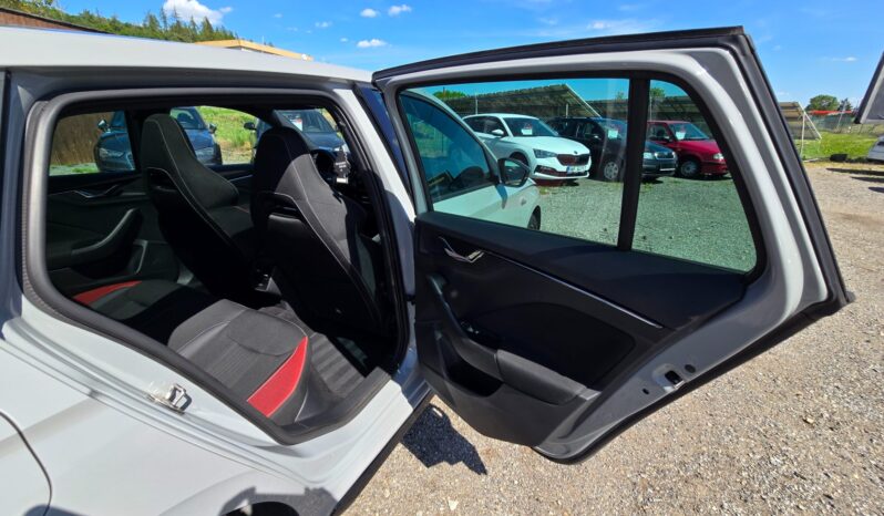 
								Škoda Scala 2021 – 1.0 TSi 81KW Monte Carlo full									