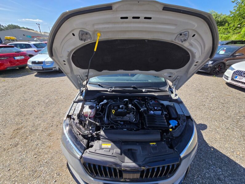 
								Škoda Scala 2021 – 1.0 TSi 81KW Monte Carlo full									