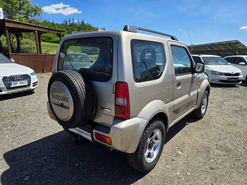 
								Suzuki Jimny 2008 – 1.3 60KW 4×4 tažné,nová STK full									