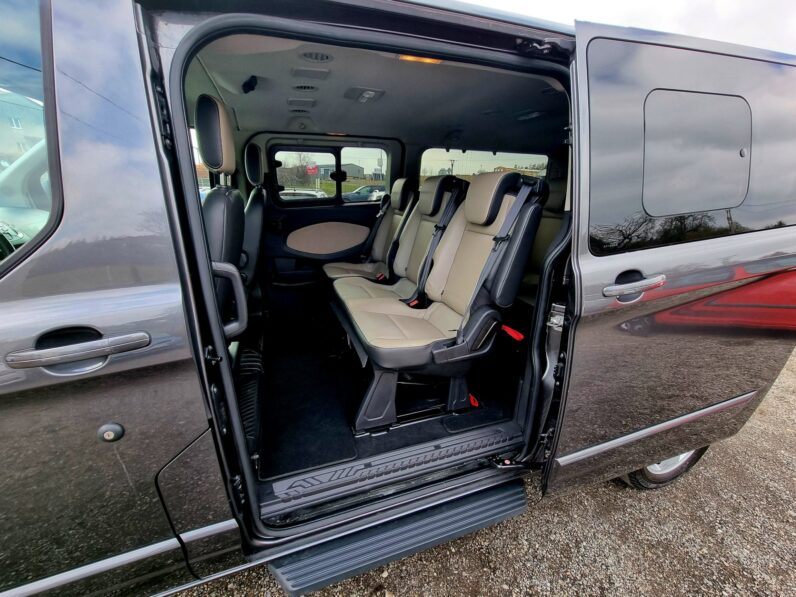 
								Ford Tourneo Custom 2017 – 2,0 TDCi 96kW L2 Titanium,8.míst full									