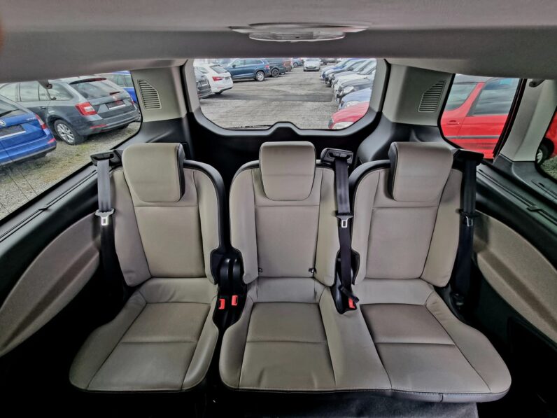 
								Ford Tourneo Custom 2017 – 2,0 TDCi 96kW L2 Titanium,8.míst full									