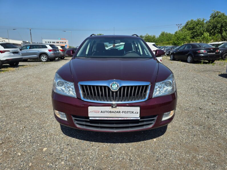 
								Škoda Octavia 2010 – 1.8 Tsi 118kW DSG po servisu full									