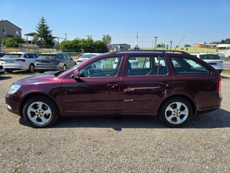 
								Škoda Octavia 2010 – 1.8 Tsi 118kW DSG po servisu full									