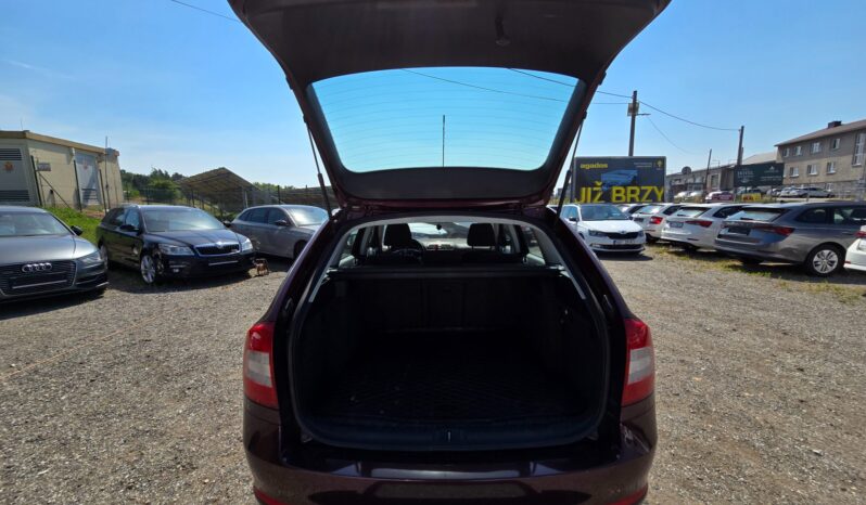 
								Škoda Octavia 2010 – 1.8 Tsi 118kW DSG po servisu full									