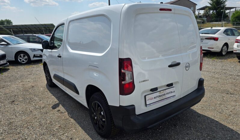 
								Opel Combo 2020 – 1.2 Turbo 81KW L1H1 full									