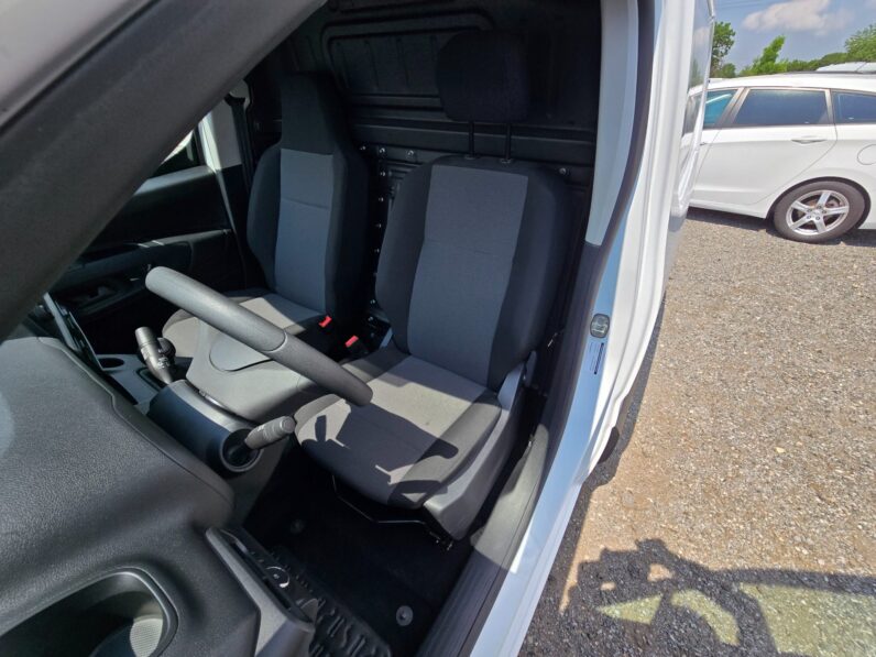 
								Opel Combo 2020 – 1.2 Turbo 81KW L1H1 full									