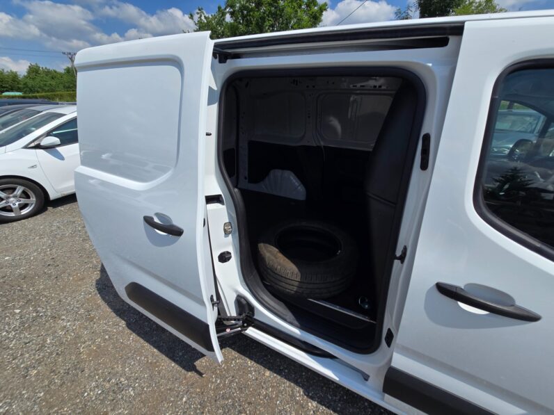
								Opel Combo 2020 – 1.2 Turbo 81KW L1H1 full									