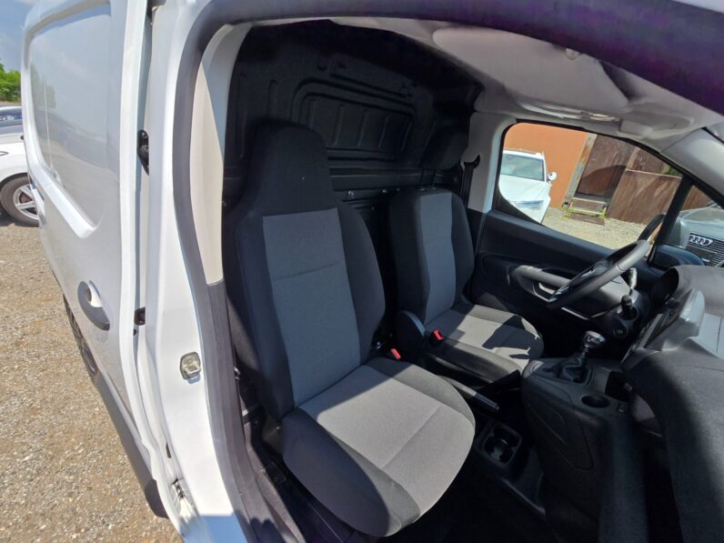 
								Opel Combo 2020 – 1.2 Turbo 81KW L1H1 full									