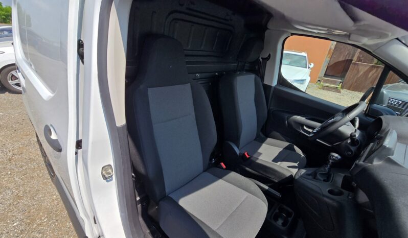 
								Opel Combo 2020 – 1.2 Turbo 81KW L1H1 full									