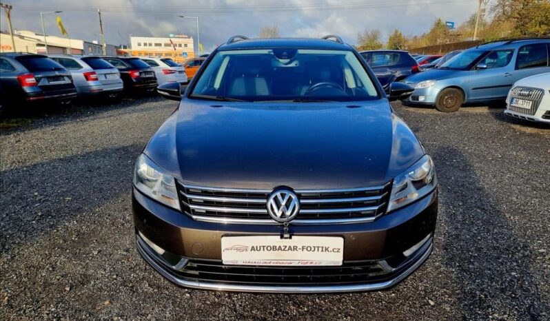 
								Volkswagen Passat 1,6 TDi 77KW DSG,Comfort 2012 full									