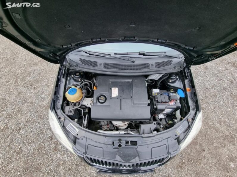 
								Škoda Roomster 1,2 12V HTP Comfort,2 sady kol 2007 full									