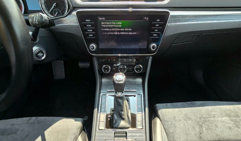 
								Škoda Superb 2020 – 2.0 TDI 147KW 4×4 DSG Style full									
