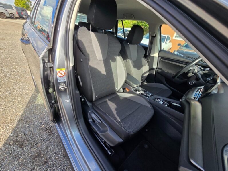 
								Škoda Octavia 2023 – 2.0 TDI 85KW DSG Style full									