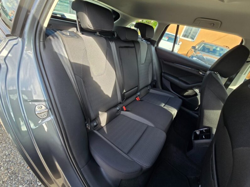 
								Škoda Octavia 2023 – 2.0 TDI 85KW DSG Style full									