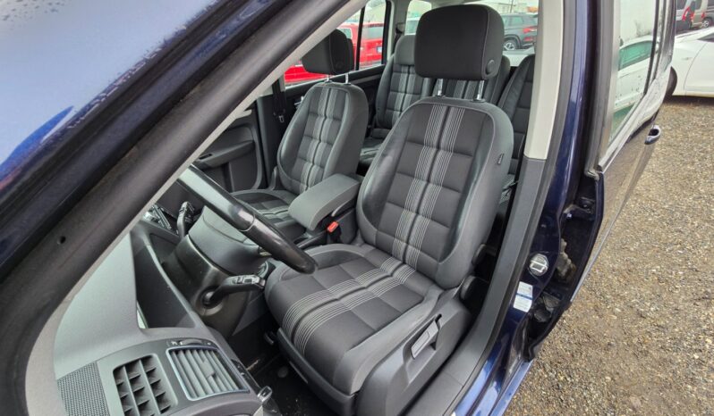 
								Volkswagen Touran 1.2 TSI 77KW Comfort,panorama 2013 full									