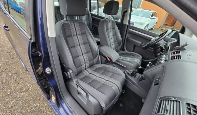 
								Volkswagen Touran 1.2 TSI 77KW Comfort,panorama 2013 full									