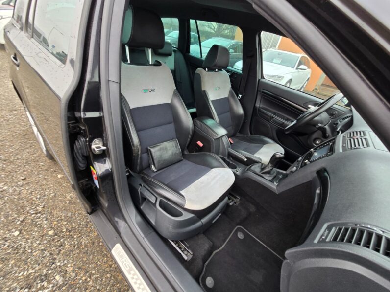 
								Škoda Octavia 2.0 TDi 125KW RS 2012 full									