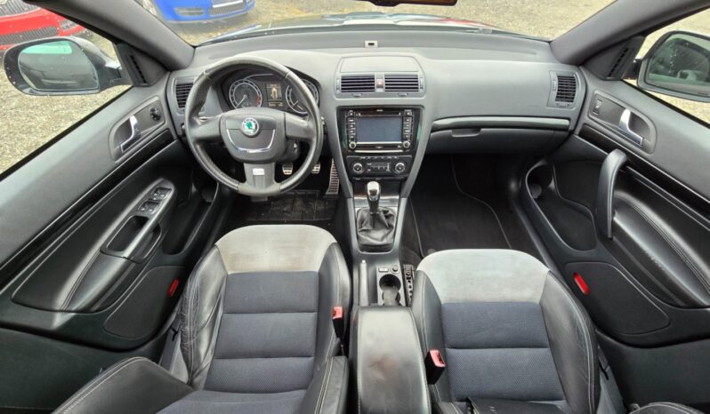 
								Škoda Octavia 2.0 TDi 125KW RS 2012 full									
