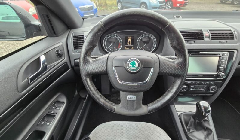 
								Škoda Octavia 2.0 TDi 125KW RS 2012 full									