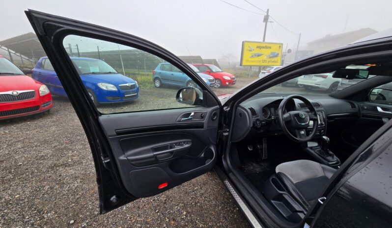 
								Škoda Octavia 2.0 TDi 125KW RS 2012 full									