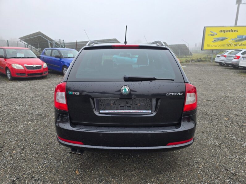 
								Škoda Octavia 2.0 TDi 125KW RS 2012 full									