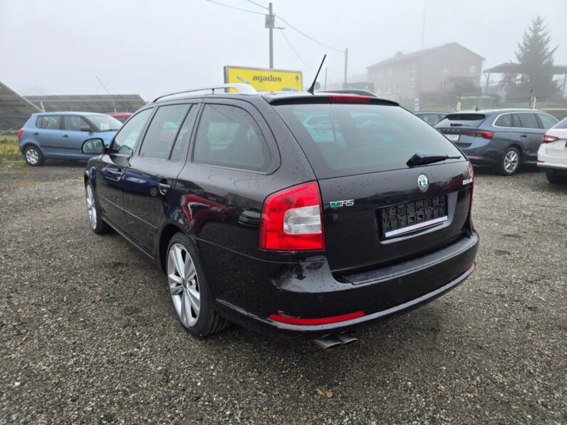 
								Škoda Octavia 2.0 TDi 125KW RS 2012 full									