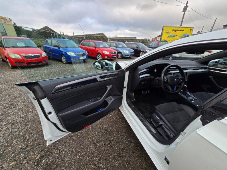 
								Volkswagen Arteon 2022 – 2.0 TSi 235KW R-Line 4 motion full									