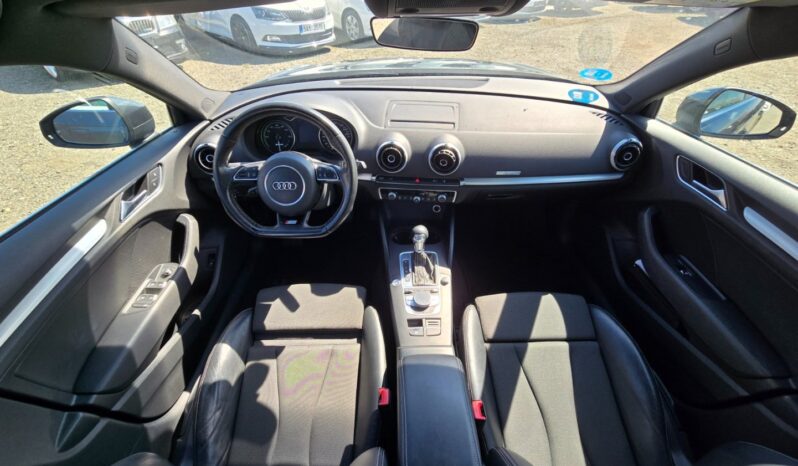
								Audi A3 1.4 TFSi Sportback E-Tron 2015 full									